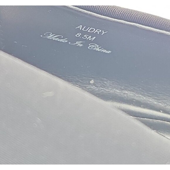 Donald Pliner Black Women's Size 8.5 Block Heel Square Toe  Audrey  EUC - Picture 8 of 8